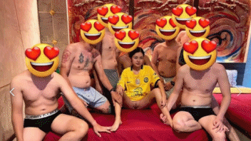 เย็ดลงแขก สวิงกิ้ง รุมเย็ดหี รุมเย็ดสวิงกิ้ง รุมเย็ด9-1